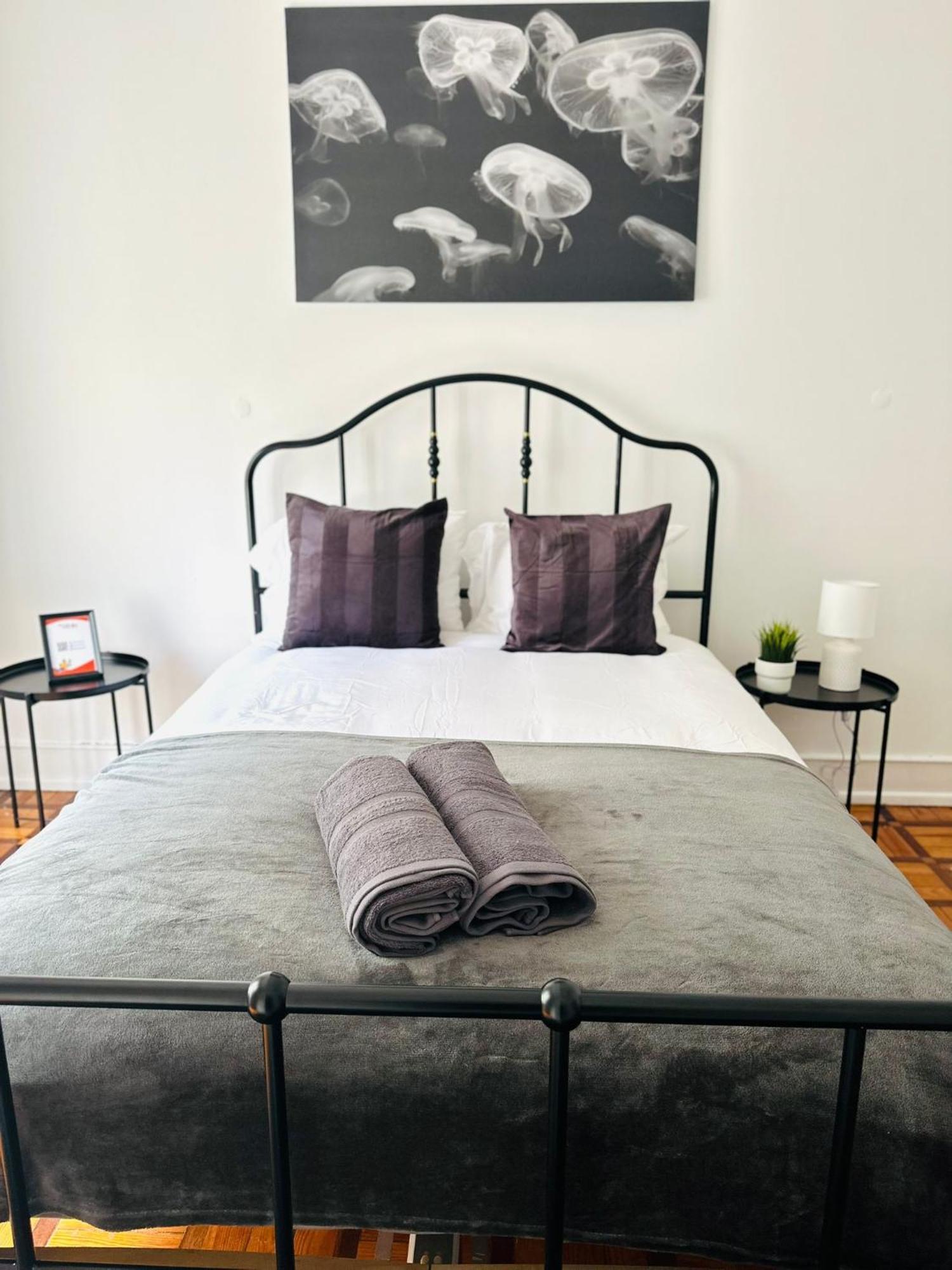 Rooms, Location For Tourists * Lissabon