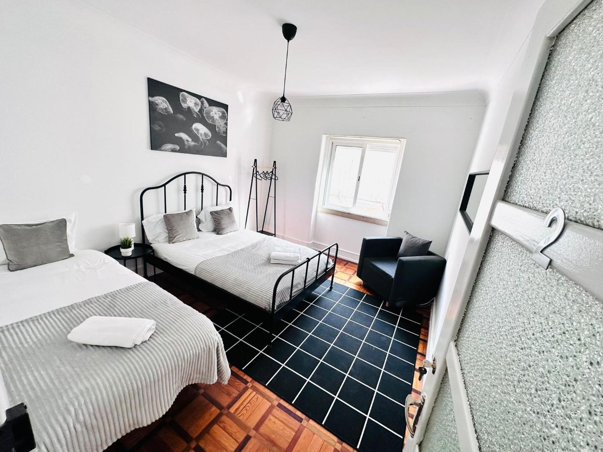 Hostel Rooms, Location For Tourists Lissabon
