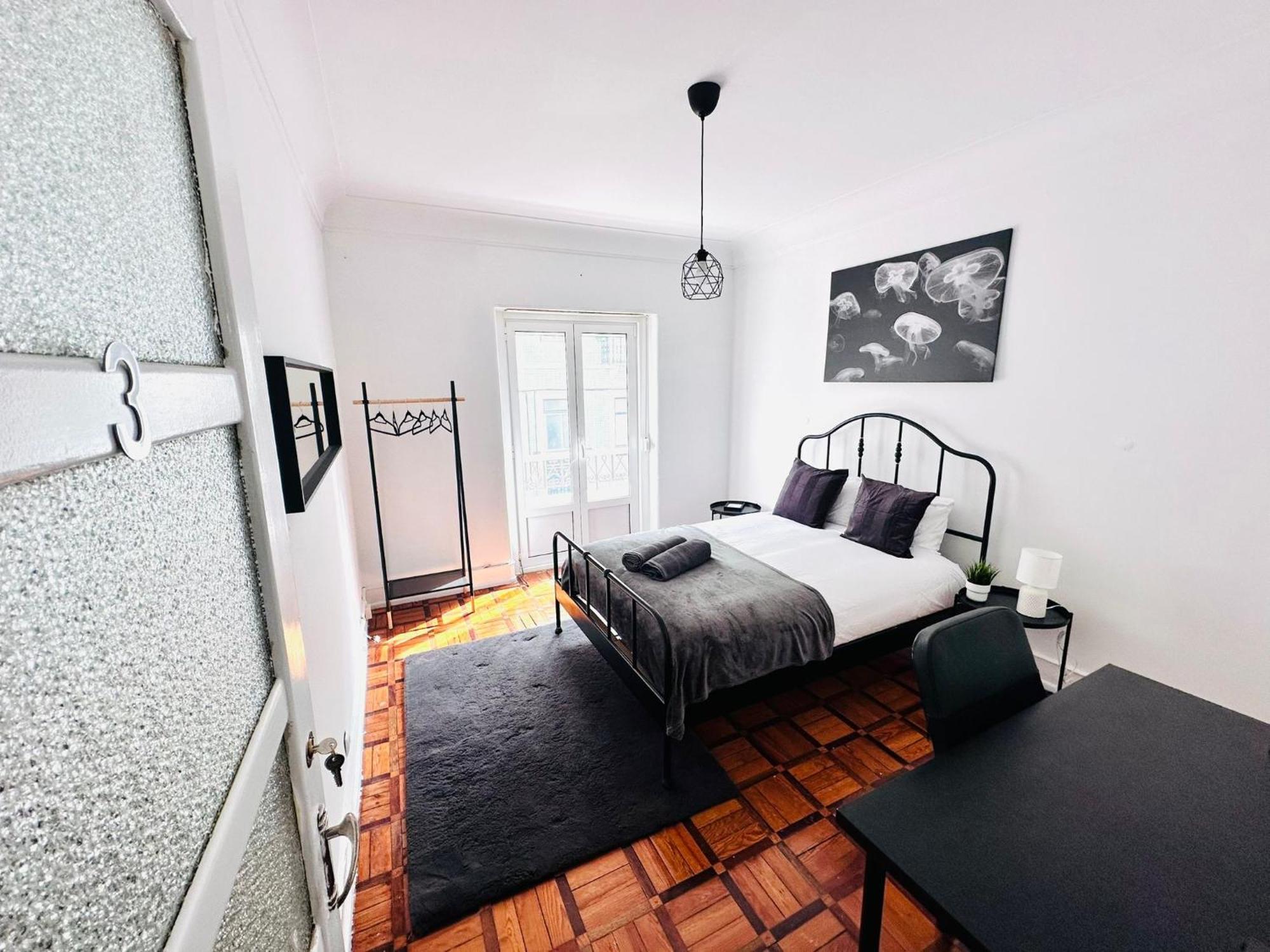 Rooms, Location For Tourists Hostel