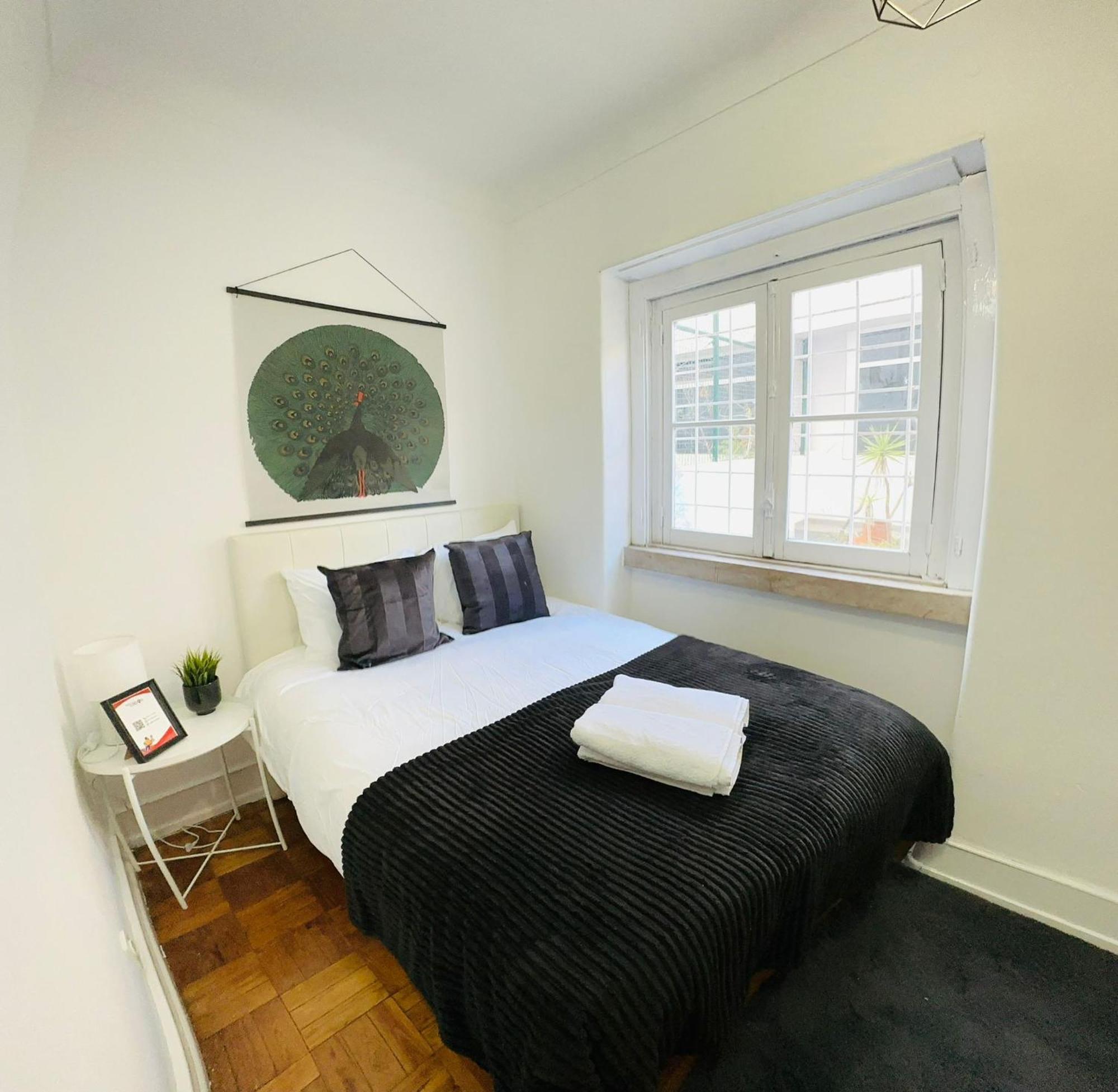 Hostel Rooms, Location For Tourists Lissabon